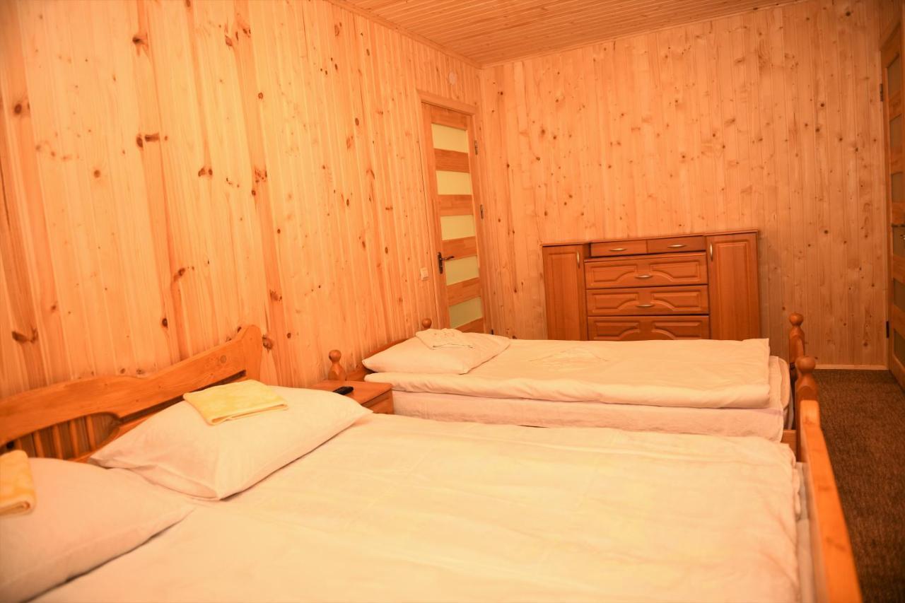 Hotel Гостинний Двір Євгенія Mizhhirya  Esterno foto