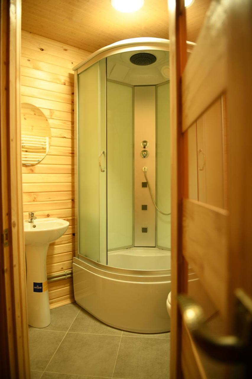 Hotel Гостинний Двір Євгенія Mizhhirya  Esterno foto